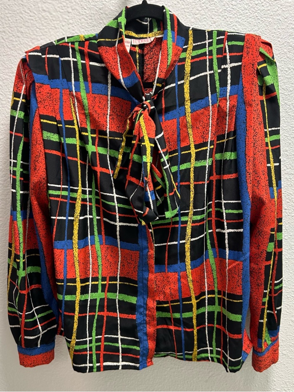 Colorblock Plaid Tie-Neck Button-Down Blouse - Black Multi